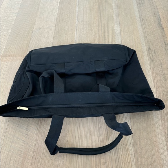 Tory Burch Tote Bag Nylon - Picture 3 of 5